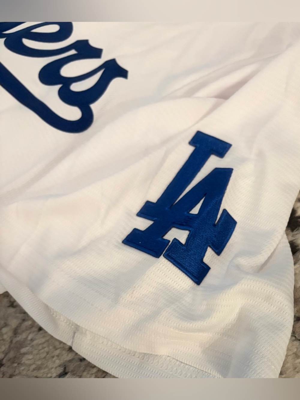 Nike Los Angeles Dodgers Venezuela Miguel Rojas #72 White Jersey Men’s Sz: M - Picture 6 of 9